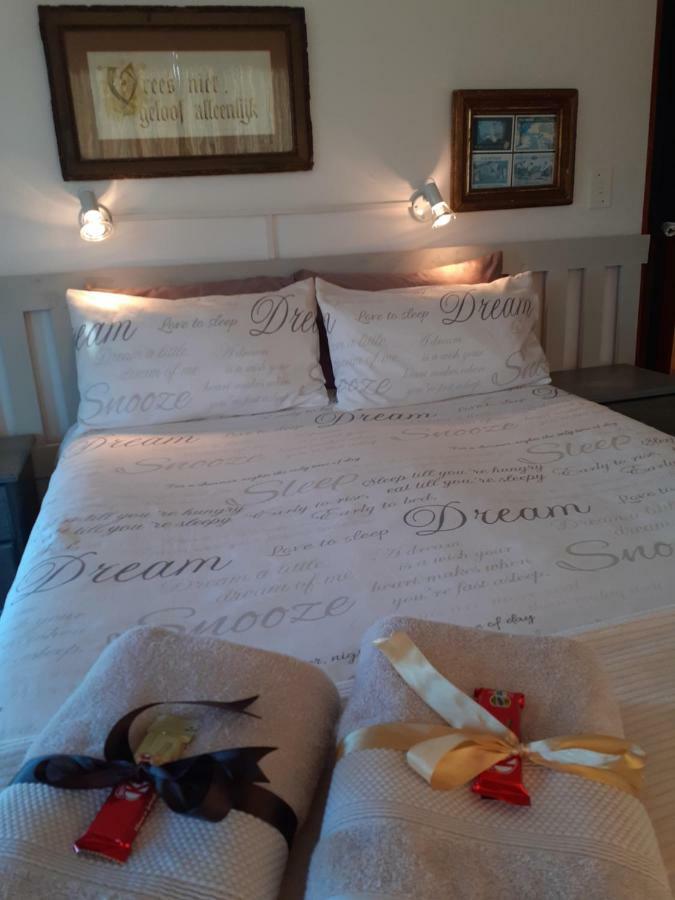 Speeltyd Bed and Breakfast Stilbaai Esterno foto